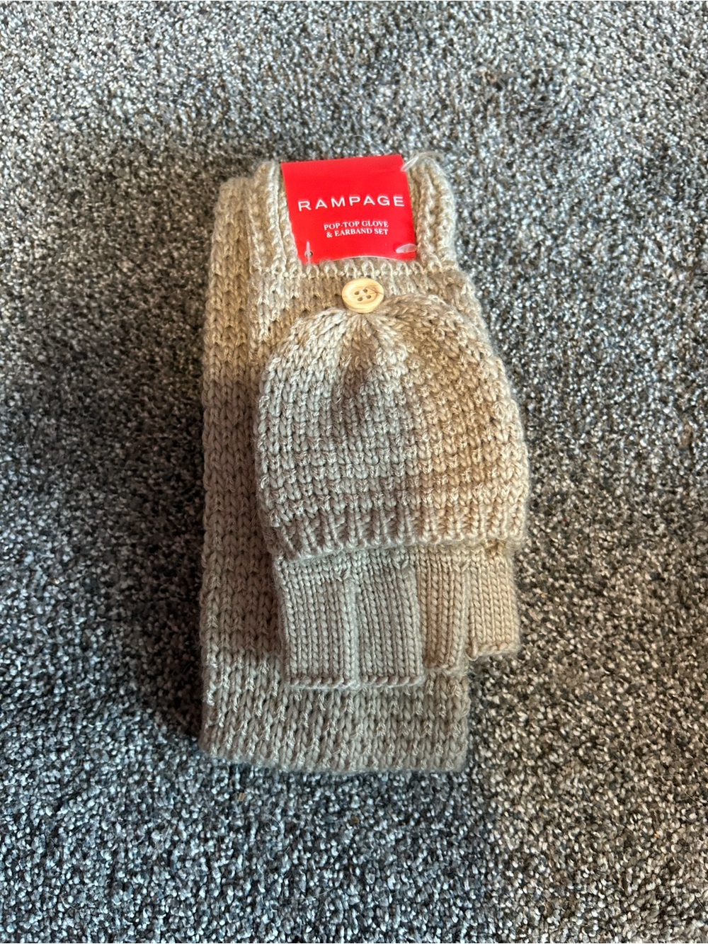 NWT Rampage Beige Knit Pop-Top Converter Gloves & Earband Winter Set OS